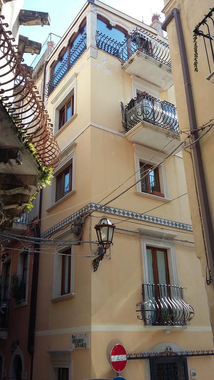 Taormina Rainbow House Appartement Buitenkant foto