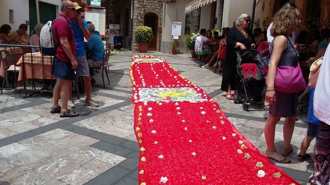 Taormina Rainbow House Appartement Buitenkant foto